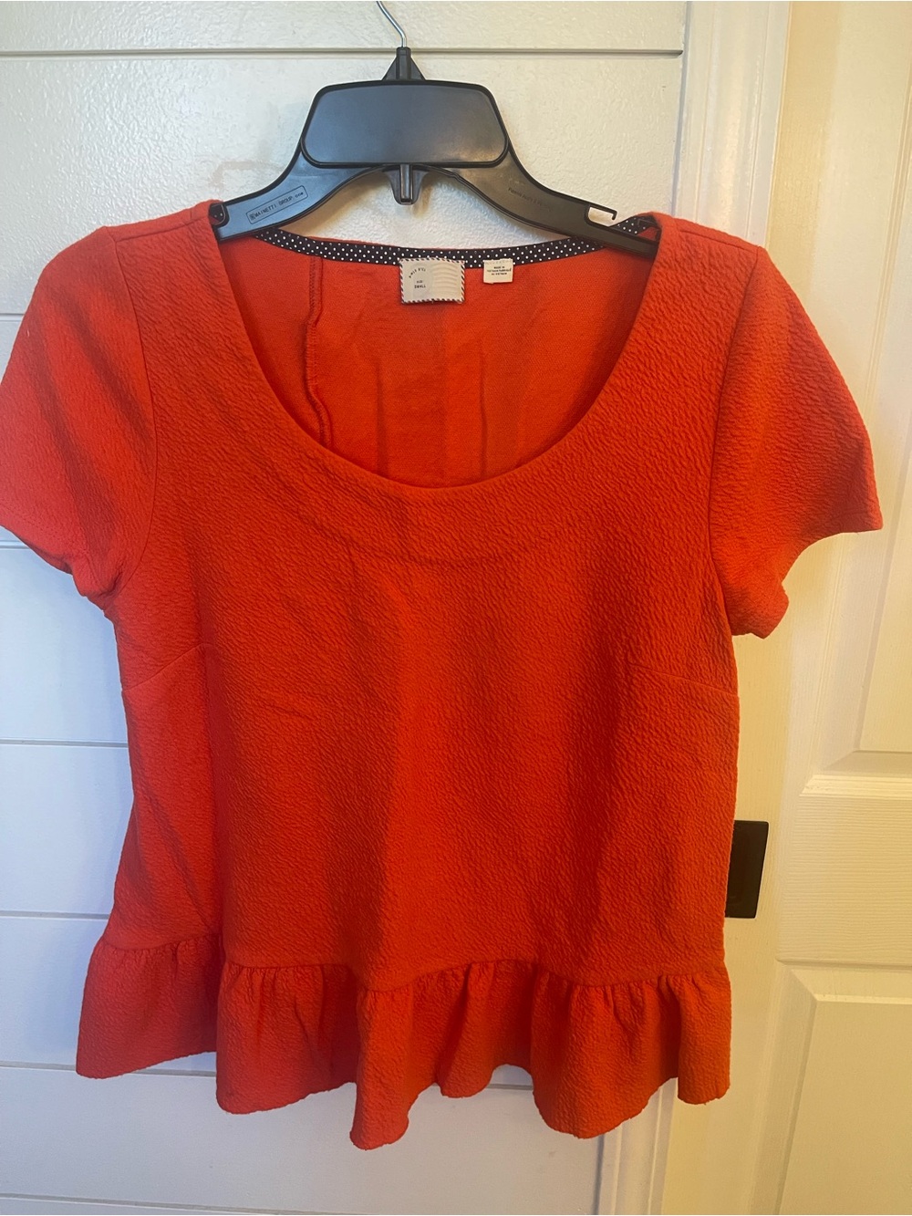 Anthropologie Women’s Red Peplum Scoop Neck Top